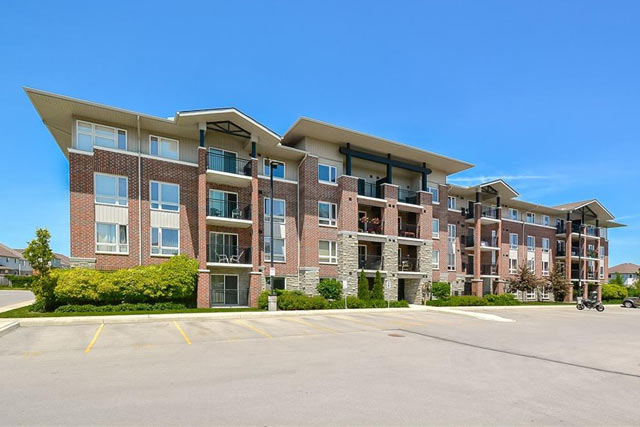 Trafalgar Court at 37-39-41-43-45 Goodwin Drive, Guelph